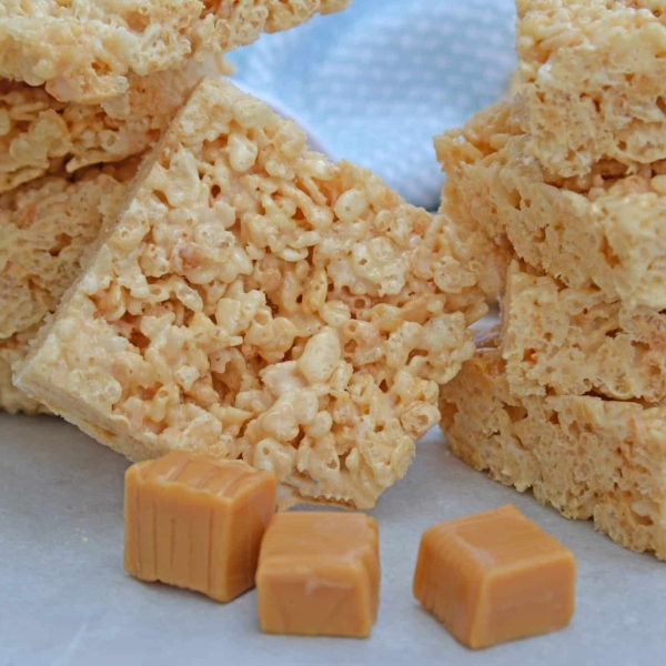 Caramel Rice Krispies Treats- Homemade Rice Krispies Treats