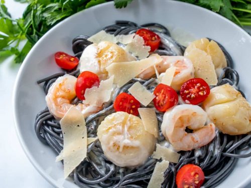 Squid Ink Pasta With Lemon Garlic Butter Sauce - Foodie And Wine