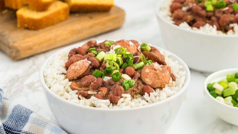 https://www.savoryexperiments.com/wp-content/uploads/2016/01/Red-Beans-and-Rice-28-480x270.jpg