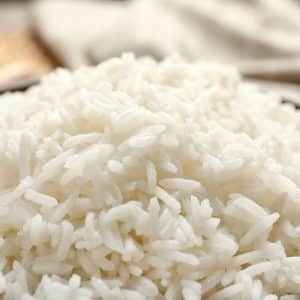 angled shot of white rice in bowl