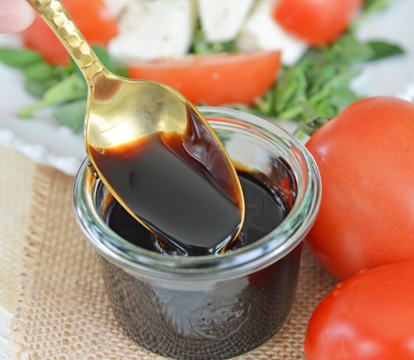 Spoon with balsamic vinegar glaze