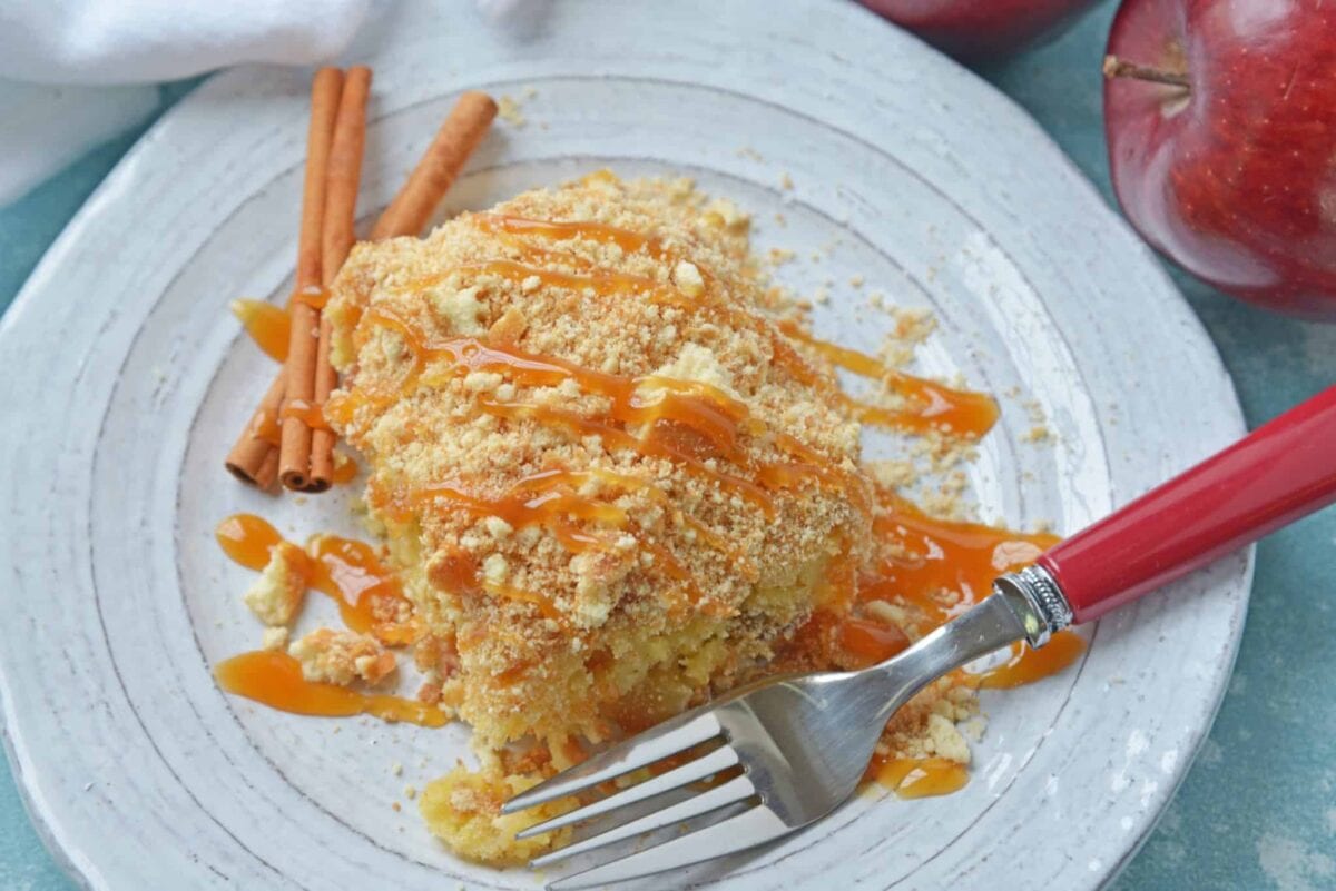 Easy Caramel Apple Poke Cake Made With Pudding