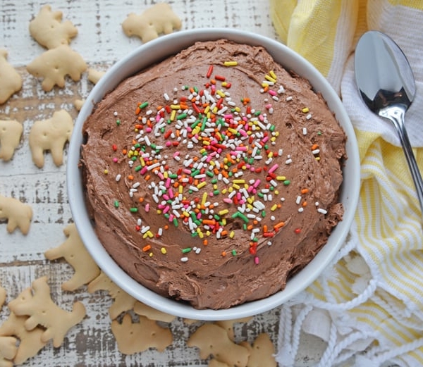 Overhead of chocolate dunkaroo dip