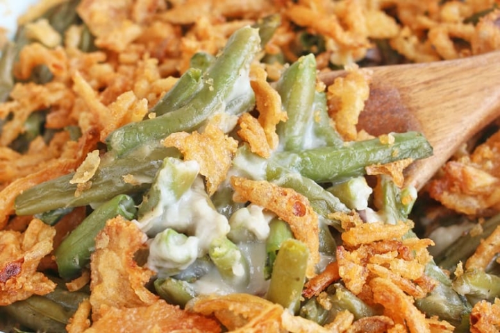 Classic Green Bean Casserole Recipe (With 1 special ingredient!!)