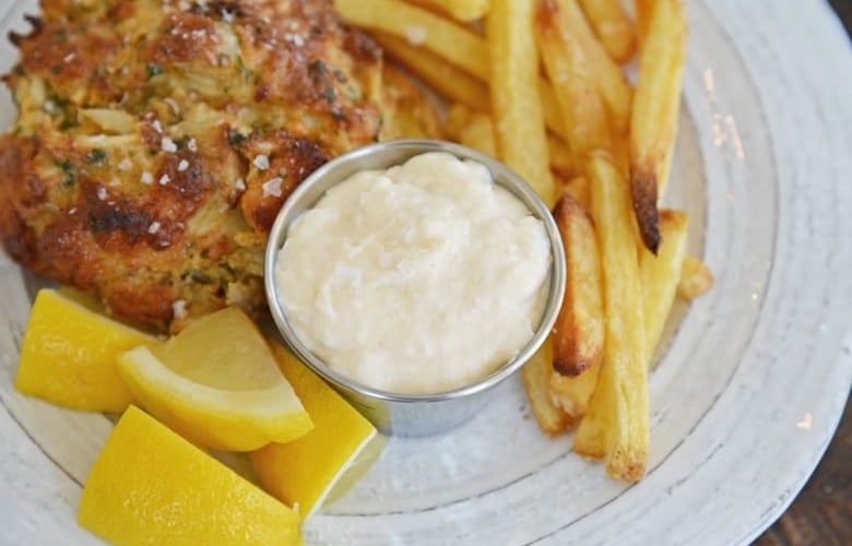 horseradish aioli dipping sauce on a plate