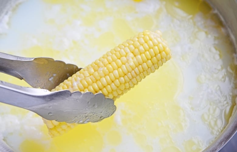 boiling corn