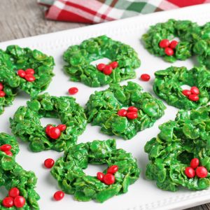 tray of wreath cookies