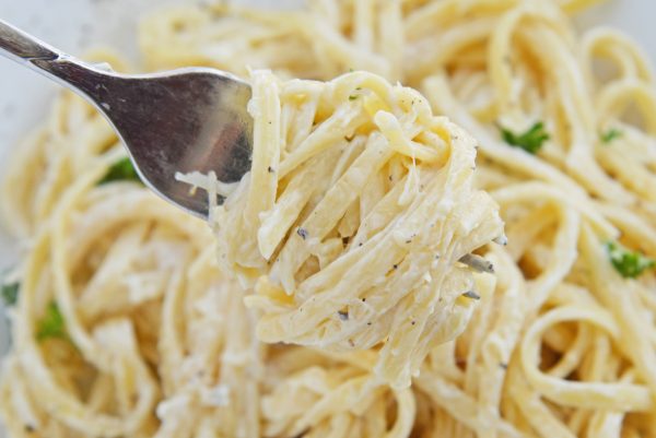 BEST Parmesan Garlic Linguine Recipe - Savory Experiments