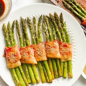 overhead of bacon wrapped asparagus