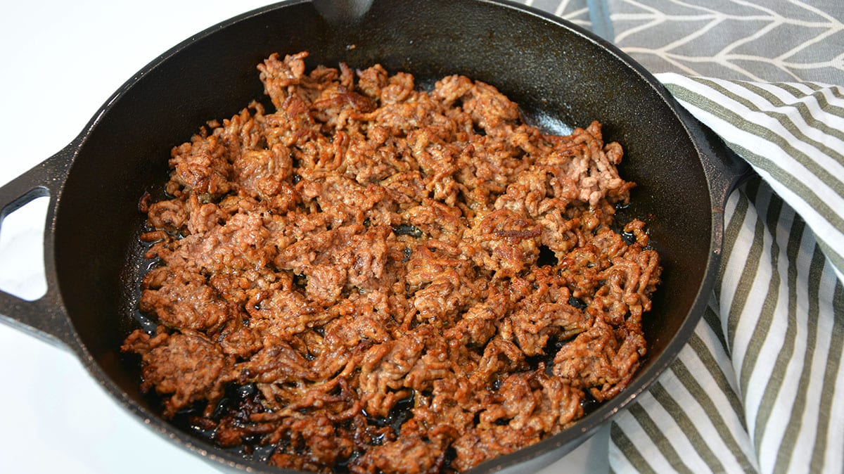 How To Cook & Brown Ground Beef {Hamburger Meat} - FeelGoodFoodie