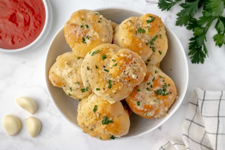 Homemade Garlic Knots - Warm Yeast Rolls Topped w/ Garlic Butter!