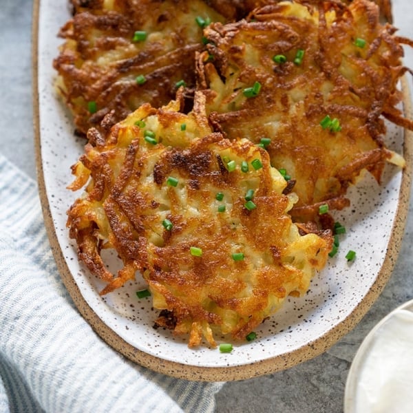 Classic Potato Latkes W  6 Easy Variations + Sauces!