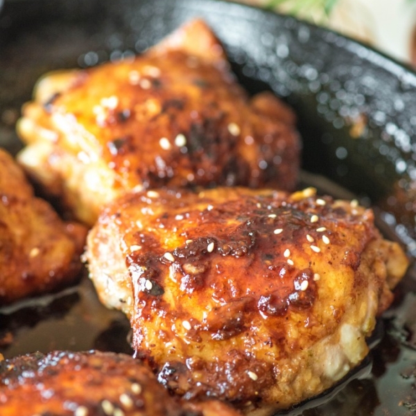 25+ Best Chicken Thigh Recipes (slow Cooker, Sheet Pan, & More!)