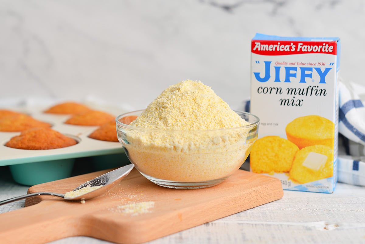 Jiffy Corn Muffin Mix, Honey - 8.5 oz
