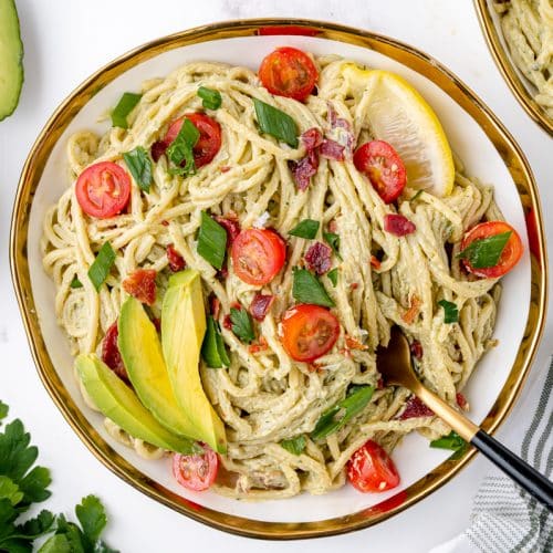 EASY Creamy Avocado Pasta Sauce (Avocado 