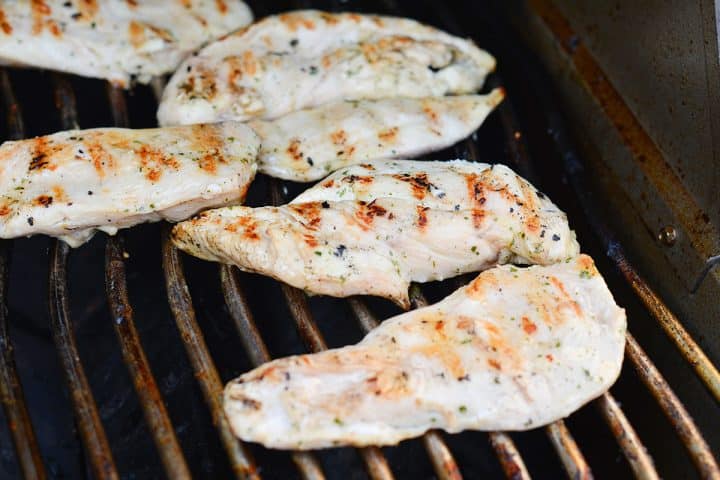 EASY Ranch Grilled Chicken (5 Ingredient Juicy Grilled Chicken!)