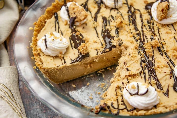 BEST No Bake Peanut Butter Pie (Creamy Peanut Butter Pie!)