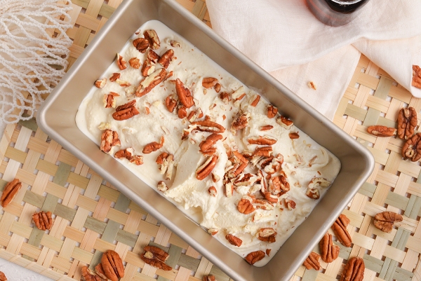 EASY Maple Ice Cream Recipe (Maple Ice Cream with Pecans!)