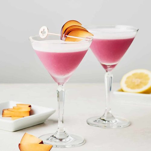 21+ BEST Gin Cocktails (Fruity, Floral and Refreshing Cocktails!)