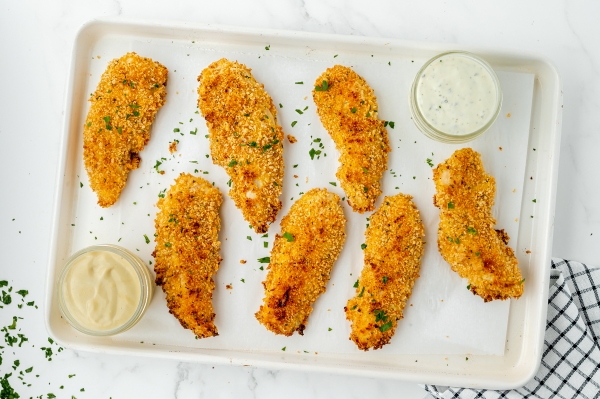 EASY Crispy Baked Chicken Tenders (Loved By Kids and Adults!)