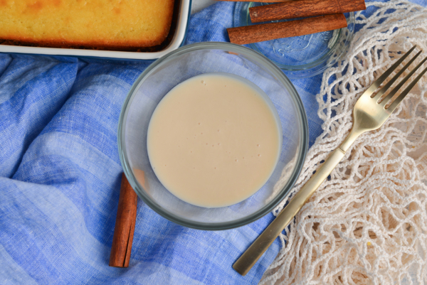 🍯 Honey Bun Cake Recipe (Easy Cake Full of Cinnamon Flavor!)