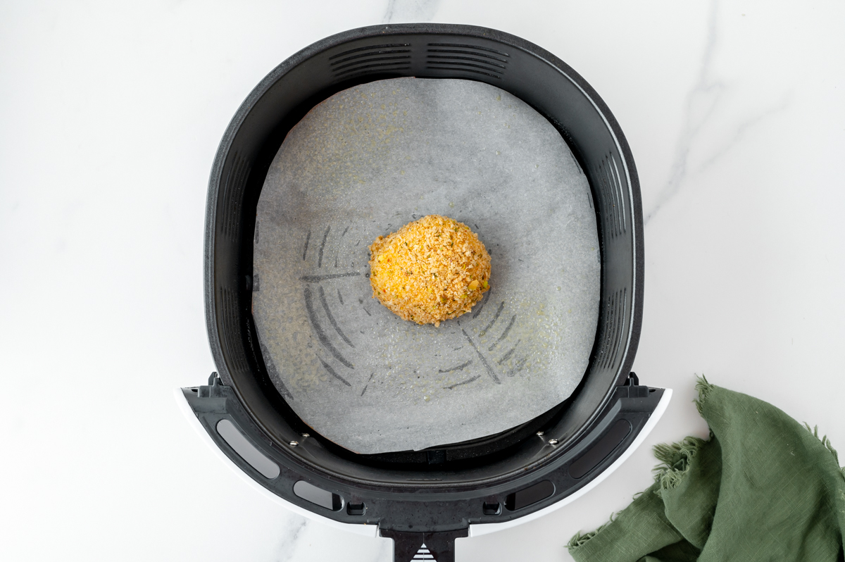 pistachio coated burrata in air fryer basket