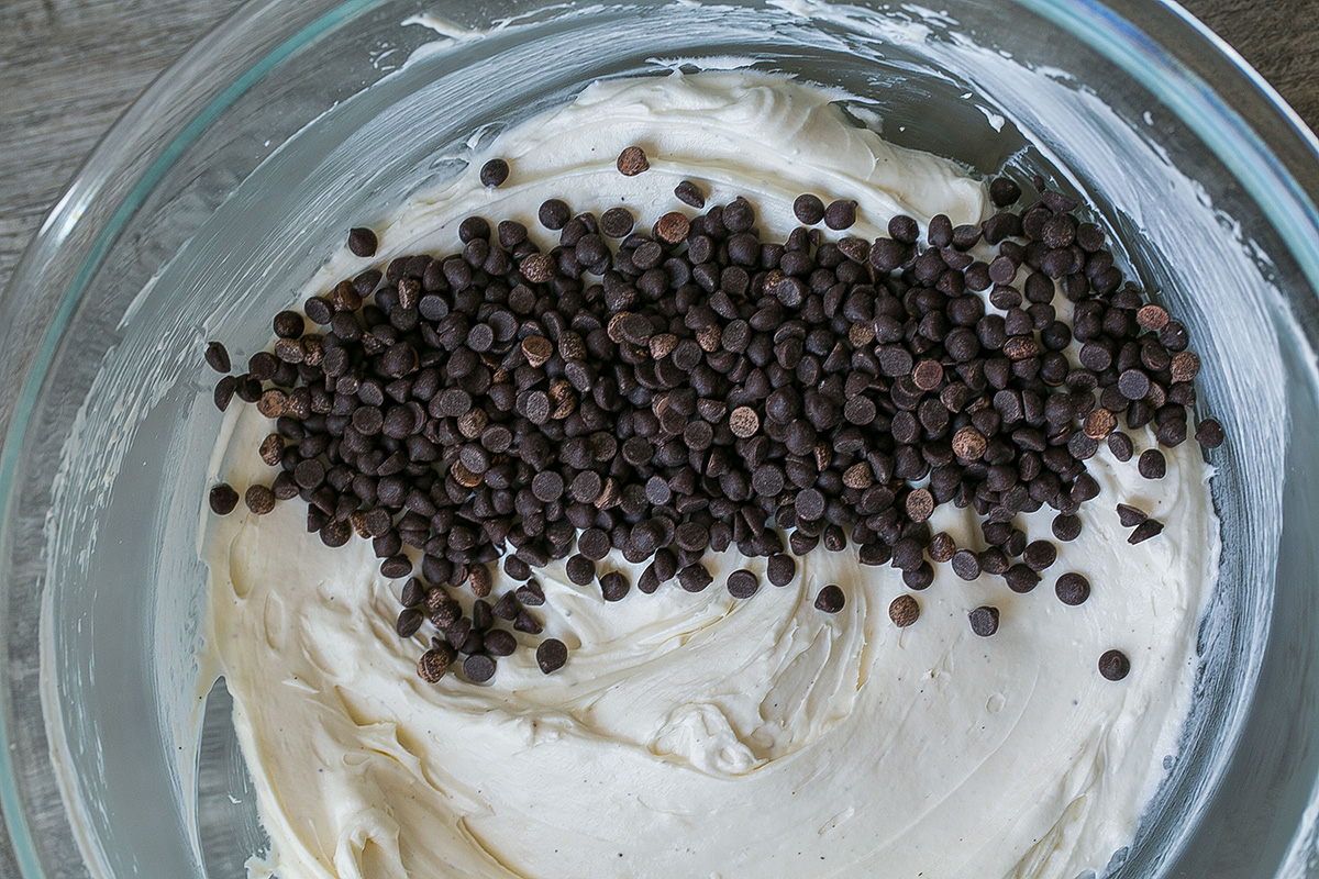 chocolate chips added to cheesecake batter