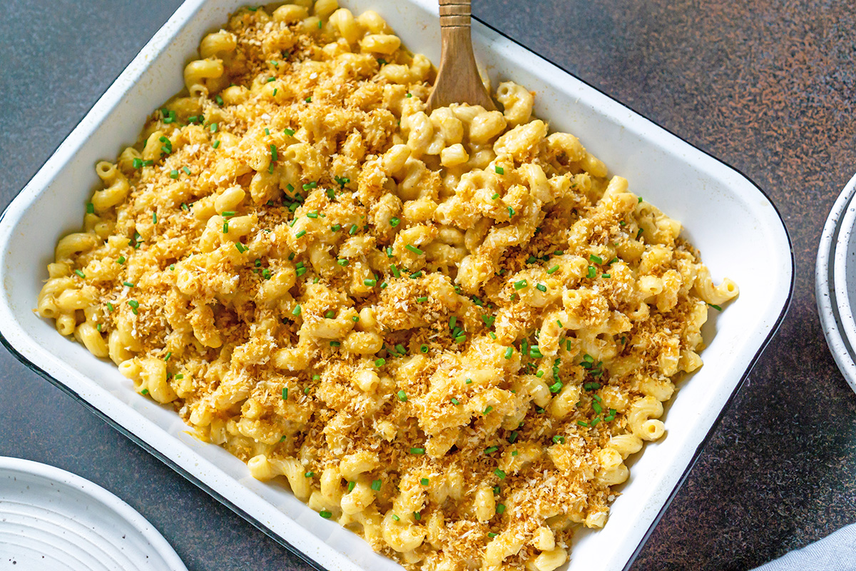 tray of healthier mac and cheese