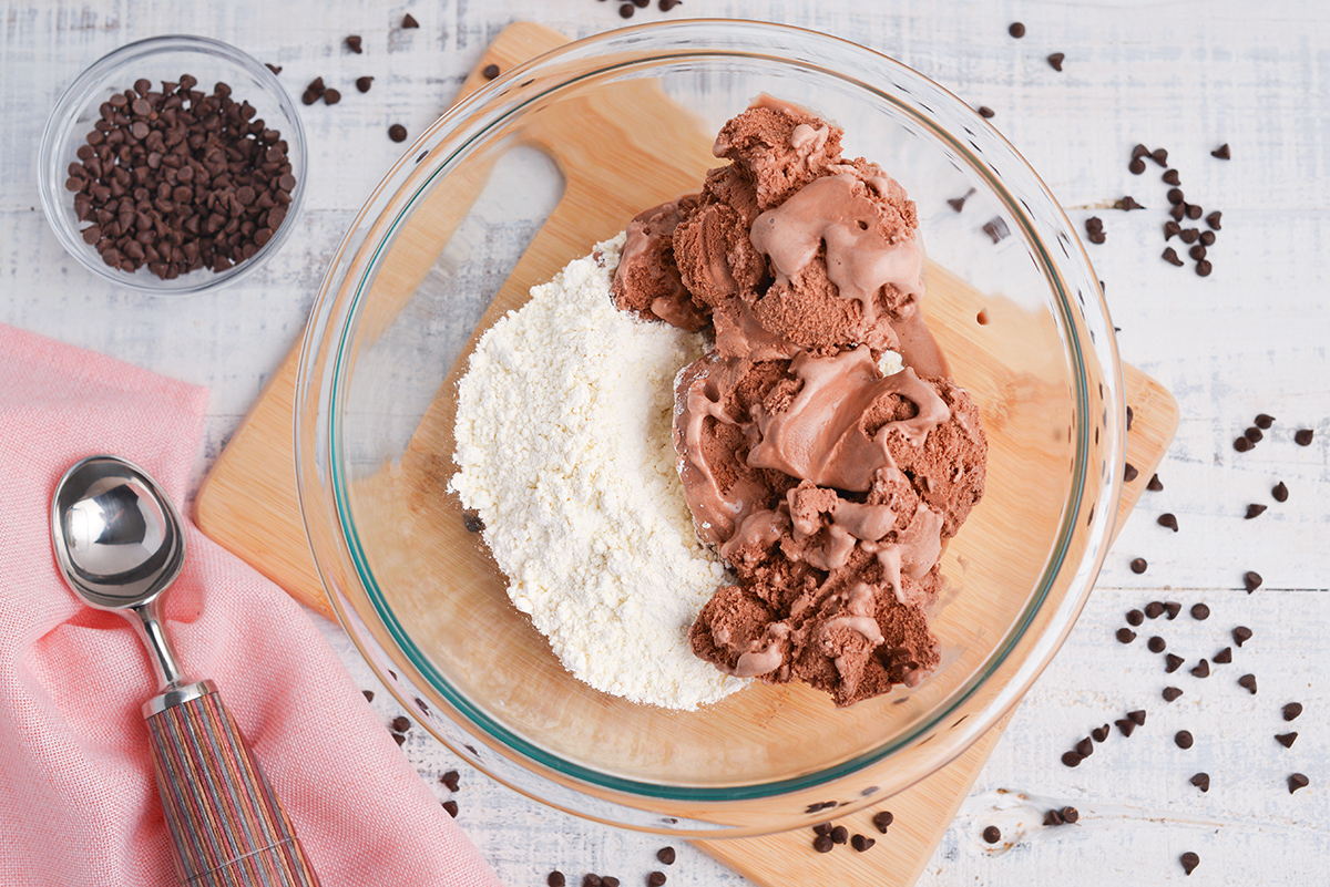 chocolate ice cream and flour in a bowl