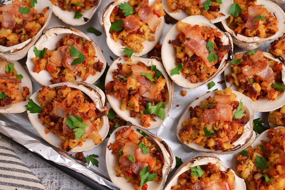 overhead shot of stuffed clams