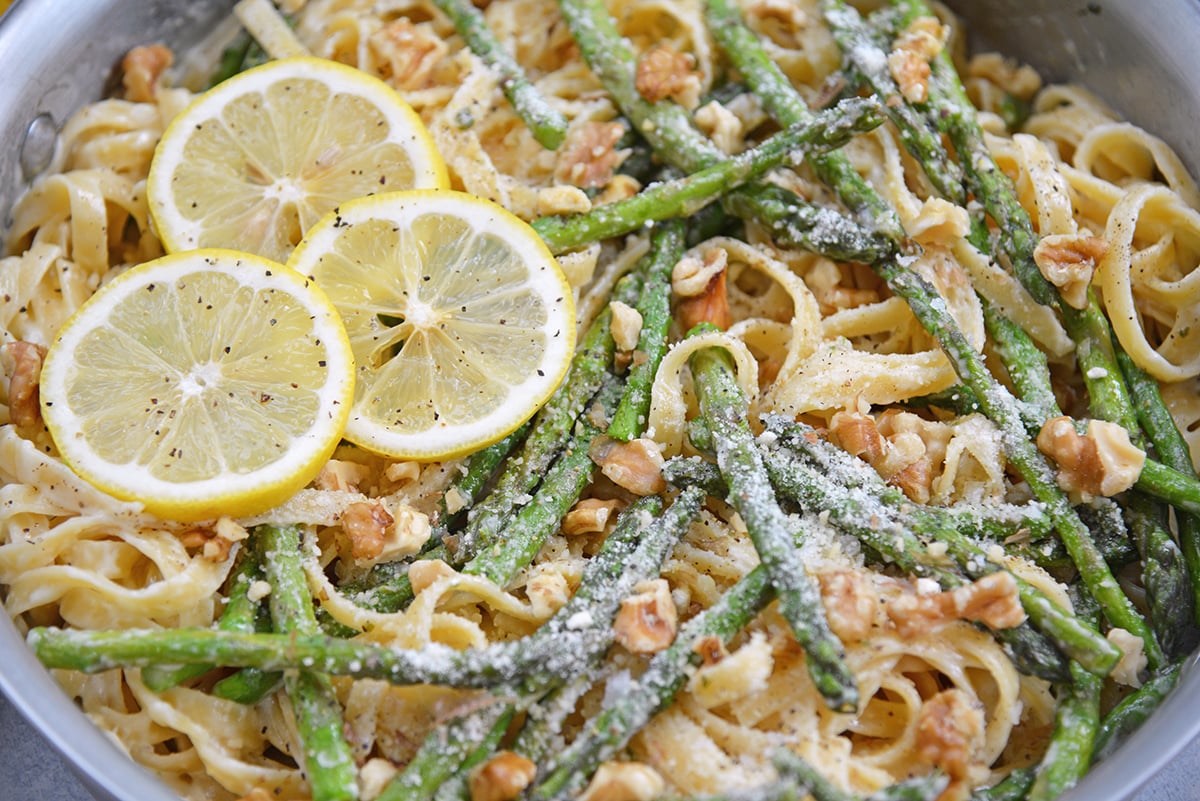 close up of lemon pasta with asparagus