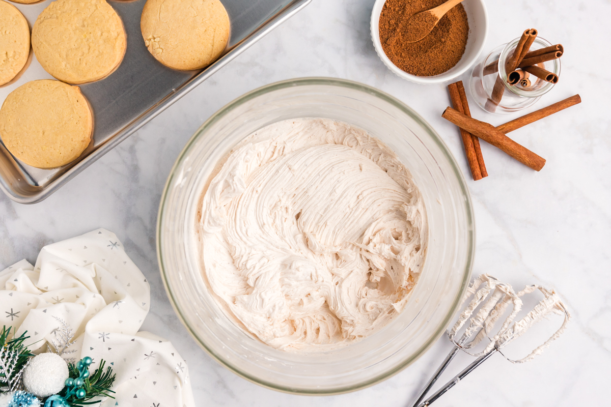 eggnog frosting in bowl