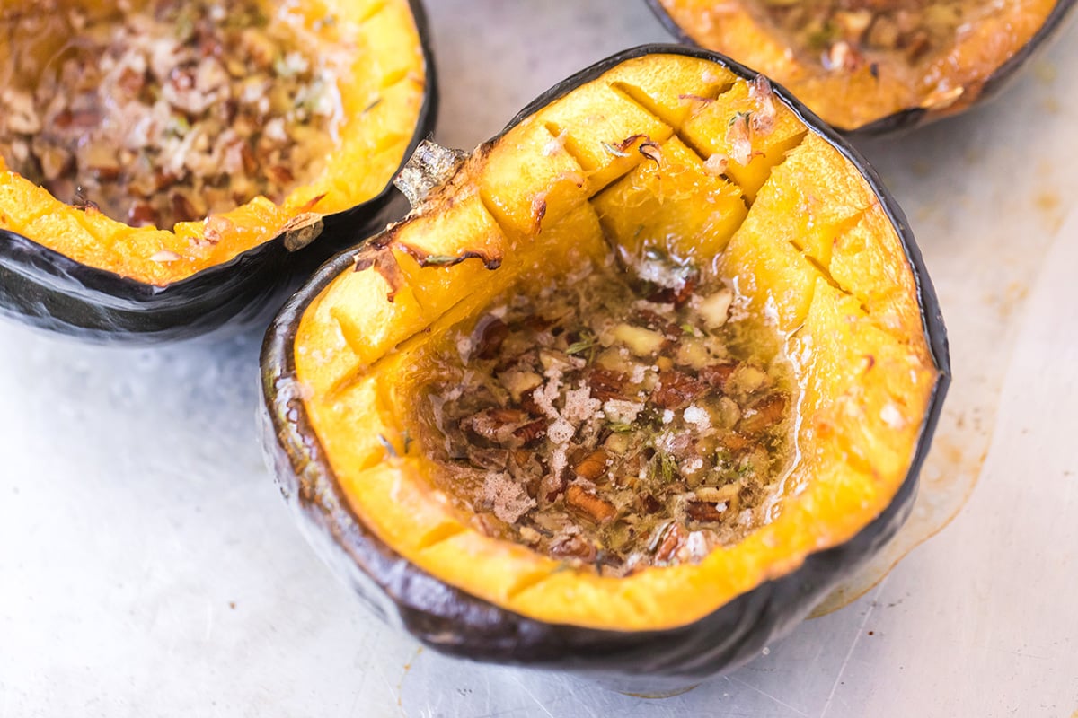 angled shot of roast acorn squash