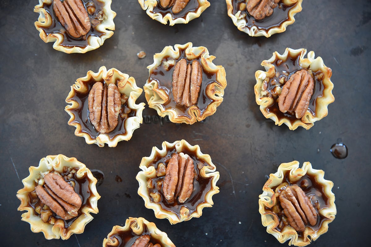 how to make mini pecan pies