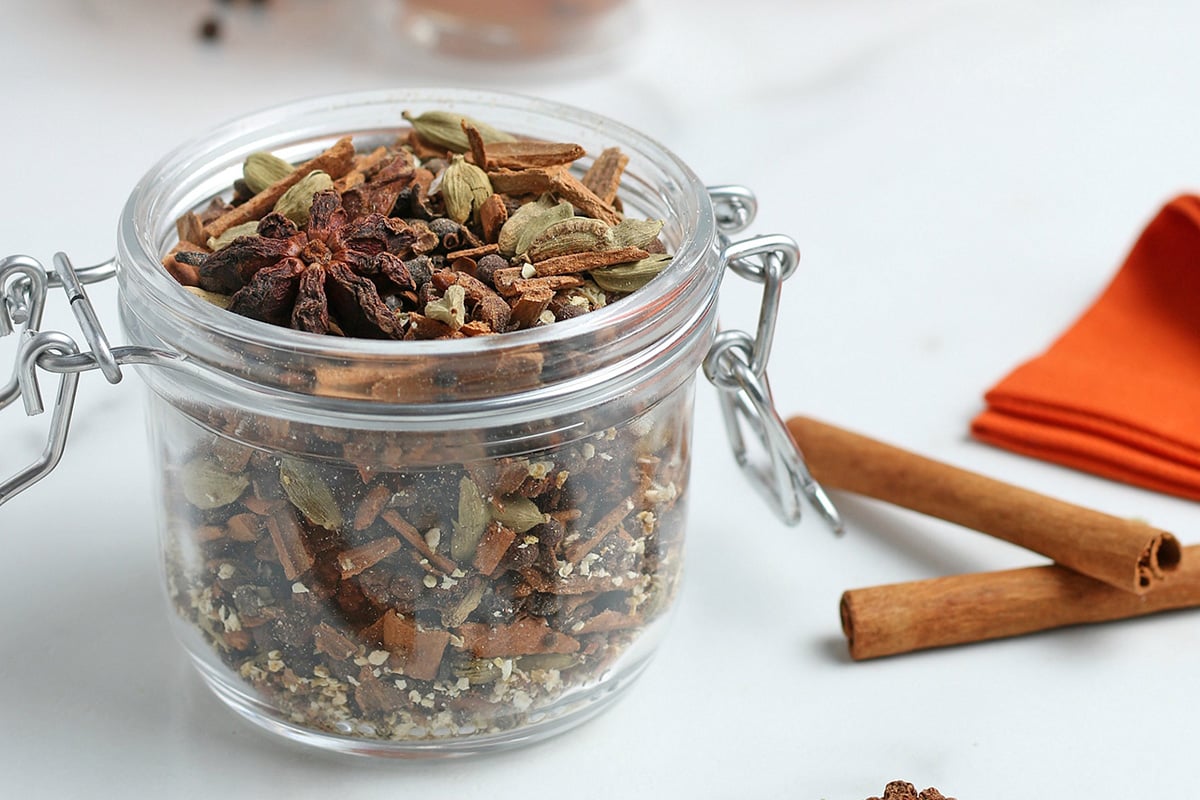 angled shot of jar of mulling spices