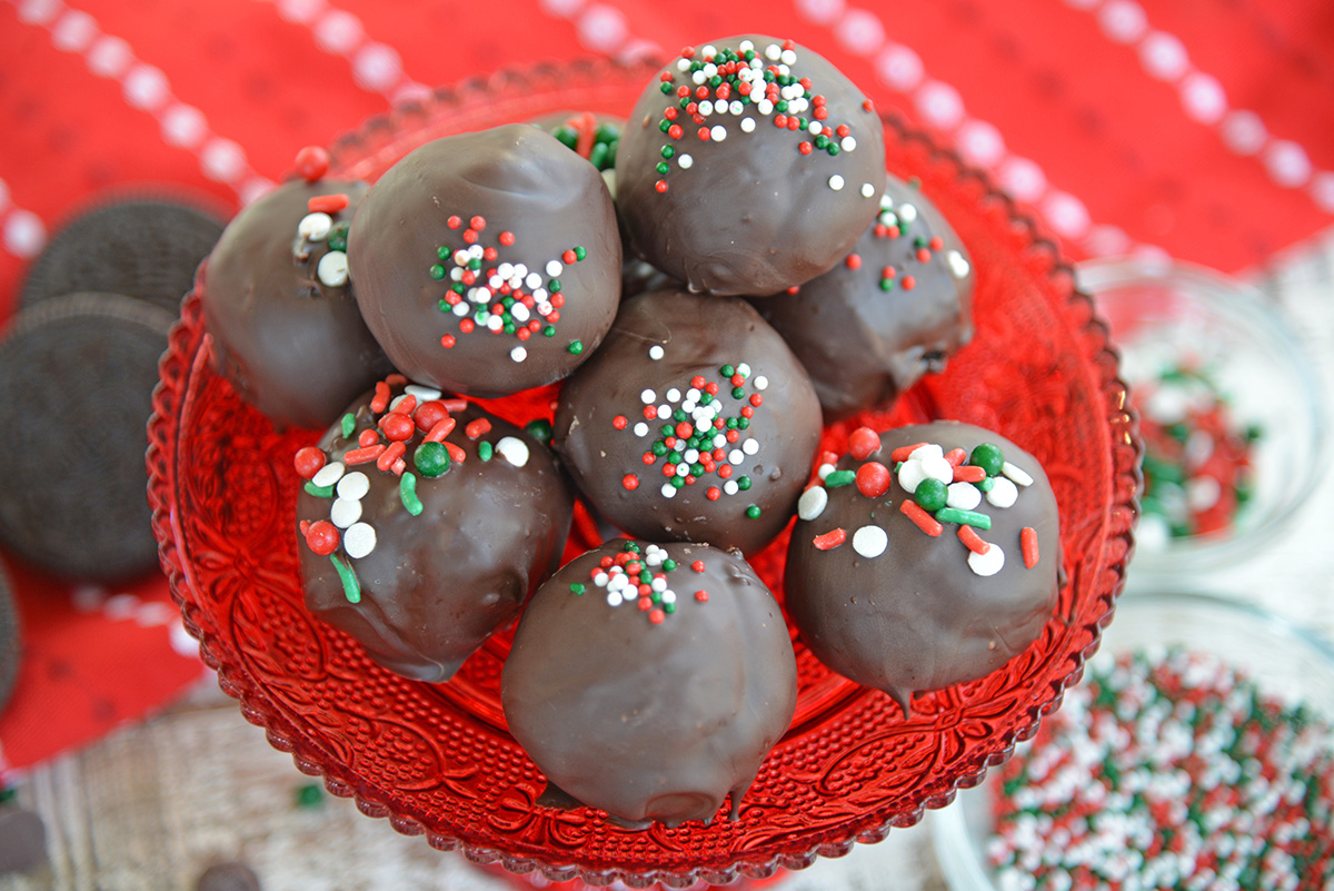 overhead shot of plate of oreo cookie balls