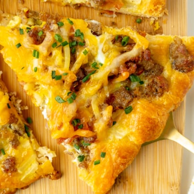 close up overhead shot of slice of pizza on spatula